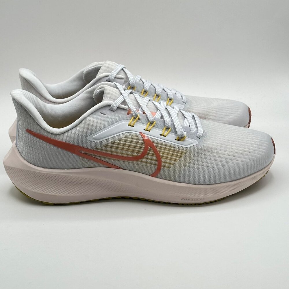 Women's Nike Air Zoom Pegasus 39 Iris Whisper DH4072-501 Women Size 10.5 / Men 9 - Picture 4 of 12